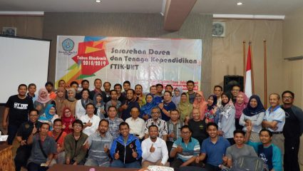 Sarasehan Dosen dan Tenaga Kependidikan FTIK, UHT